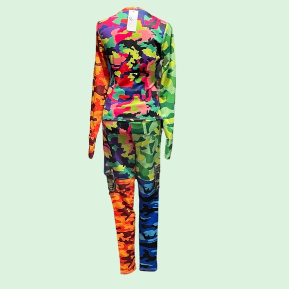 SO REAL Amazing Colorful “Camo Fever” Top & Pants – Large – NWT - Picture 3 of 12